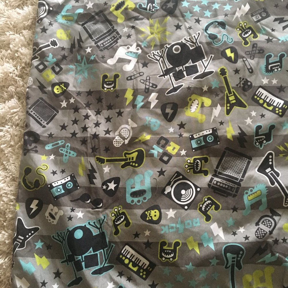 Xtra Long Twin duvet and sham